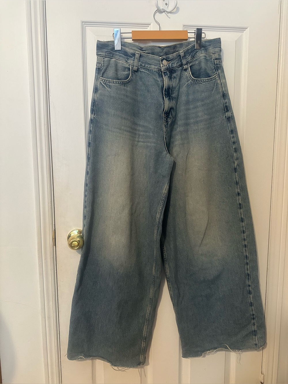 Zara Wide Leg Fade Blue Jeans